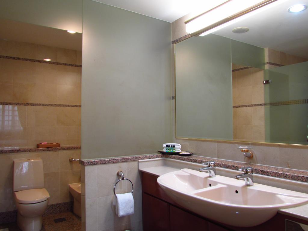 Alocassia Serviced Apartments Singapura Bilik gambar